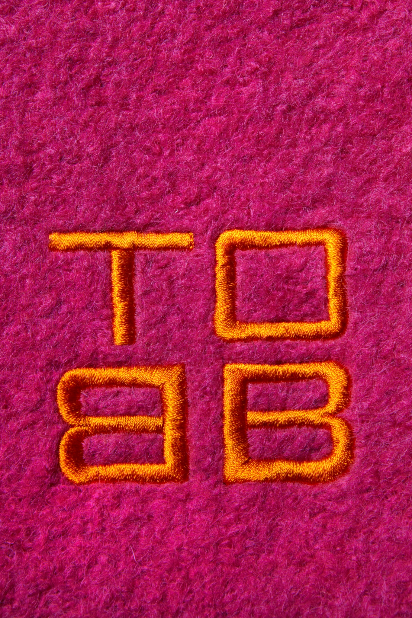 Boucle - TOTE Bag - Fuchsia with embroidery, lining and two practical pockets